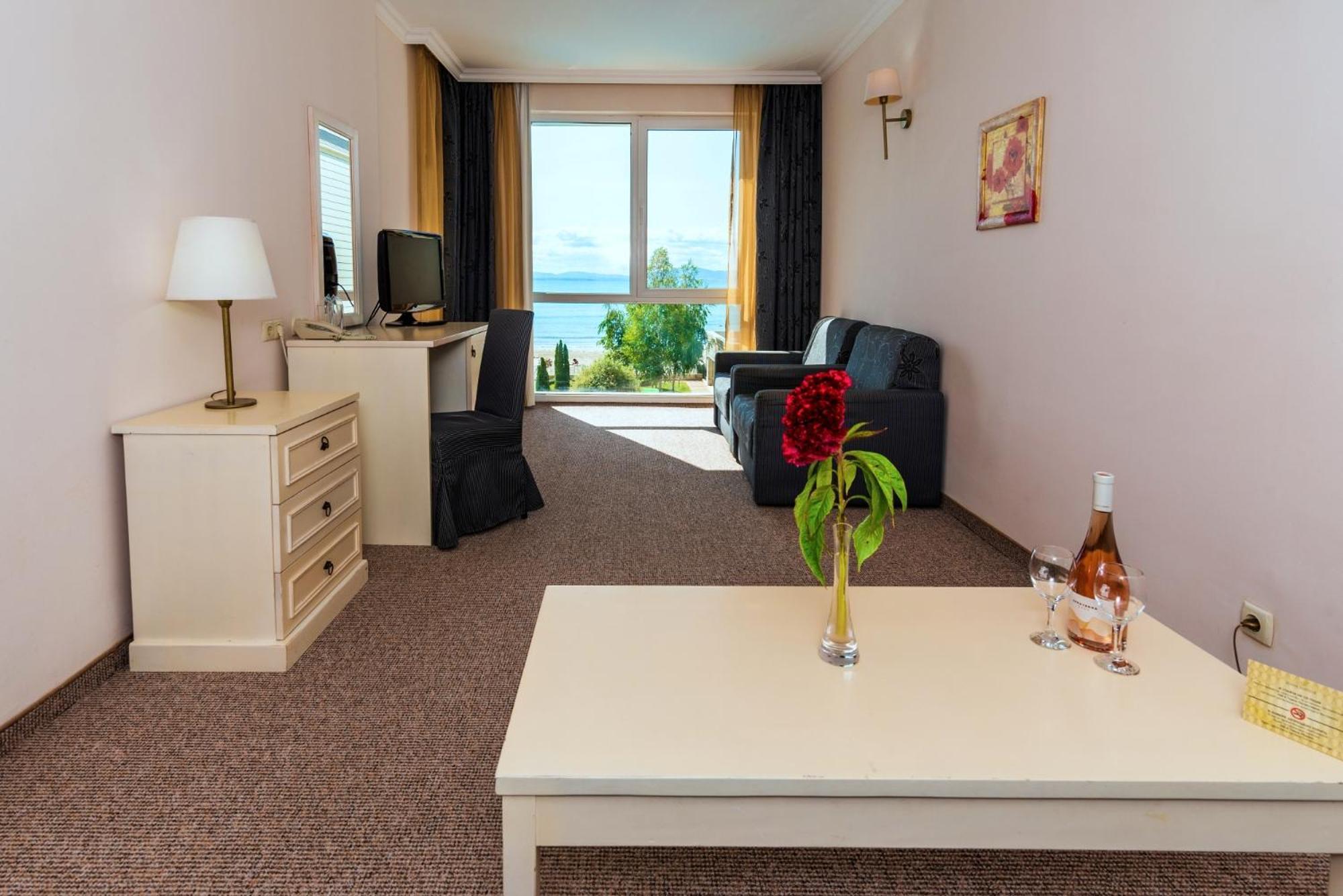 Festa Pomorie Resort חדר תמונה